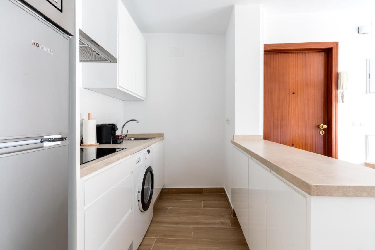 Holi-Rent Pureza Apartman Sevilla Kültér fotó