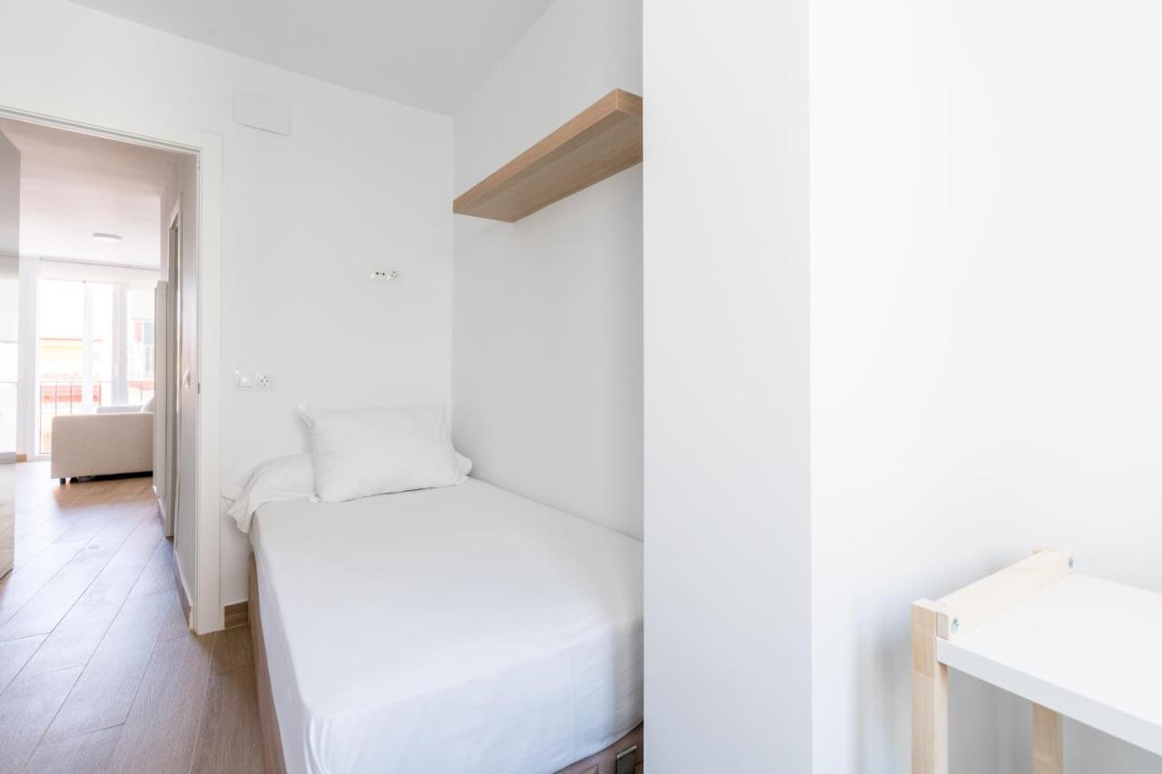 Holi-Rent Pureza Apartman Sevilla Kültér fotó
