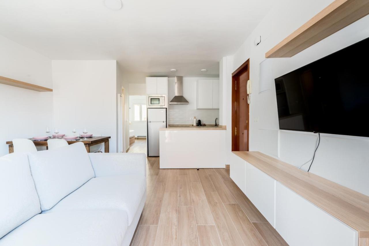 Holi-Rent Pureza Apartman Sevilla Kültér fotó