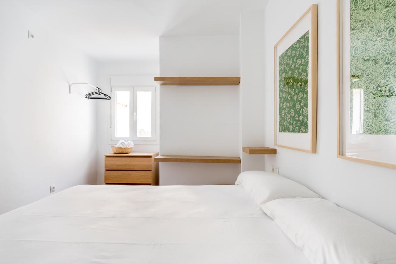Holi-Rent Pureza Apartman Sevilla Kültér fotó